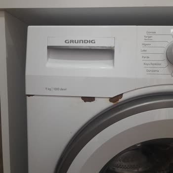 Paslanan Grundig Çamaşır Makinesi Gövdesinin Ücretsiz Değişimini Talep Ediyorum