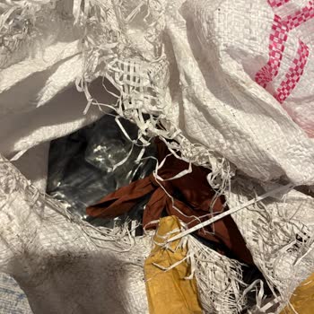 Hızlı Teslimat Seçildi, Çuval Benzeri Paketleme Hayal Kırıklığı