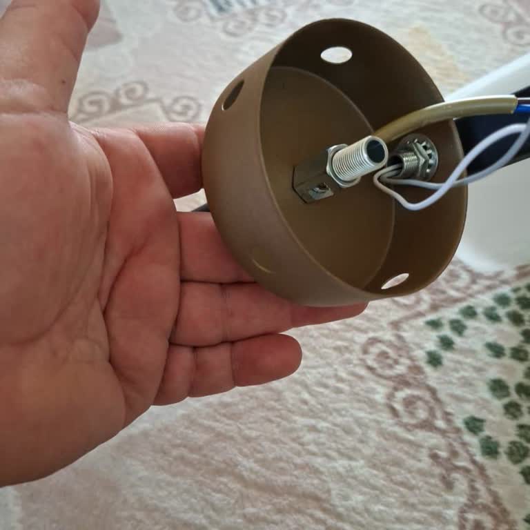 3’lü Avize Parçası Yanlış Gönderildi, 1,5 Aylık Süreçte Ürün Kullanılamaz
