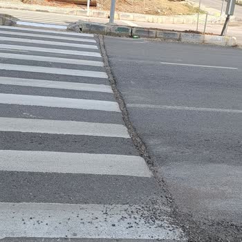 Kozan Çevre Yolundaki Kıtır Kavşağı Çukurları Araç Hasarına Ve Güvenliğe Tehdit