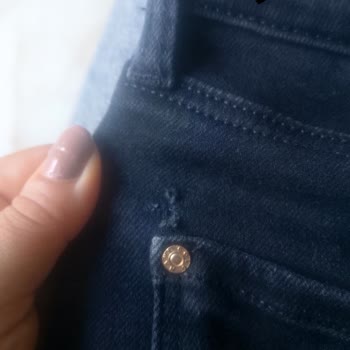 Mavi Jeans Pantolonunda Hızlı Dikiş Sökülmesi Ve Renk Solması Red Kararıyla Mağdur Edildi