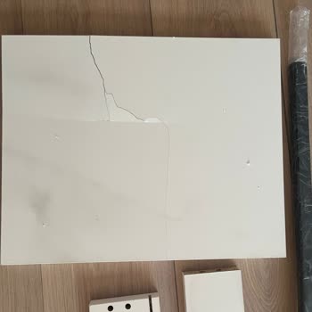 Mağaza Açma Engeli Sonrası Hasarlı TV Ünitesi, İade Reddi