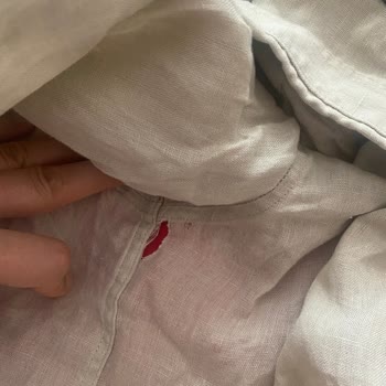 Kısa Sürede Yırtılan Keten Gömlekler İçin Değişim Ve İade Talebi