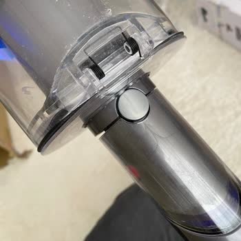 Garanti Kapsamındaki Dyson Süpürge Boru Ayrılma Sorunu Çözülmedi