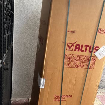 Altus Derin Dondurucu Düşürülüp Hasar Aldı, Mediamarkt Çözüm Sunmadı