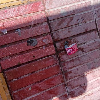 Şok Market Çıkış Rampası Kayganlığı Çocuğumun Yaralanmasına Neden Oldu