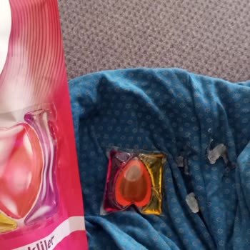 Beyaz Kağıt Peros Kapsül Deterjanı Çözülmüyor Ve Çamaşırlarıma Yapışıyor, İade Talebi