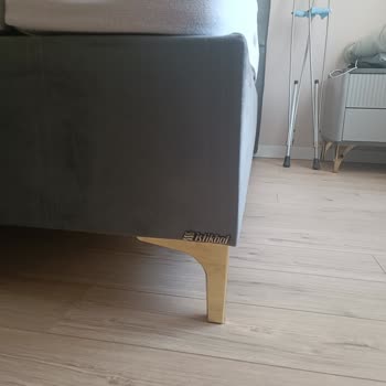 Aston Baza Sesi İçin Tekrarlanan Servis Ziyaretleri Ve Değişim Talebi