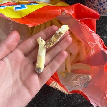 Superfresh Dondurulmuş Patateste Yoğun Buzlanma Ve Çürük Patatesler