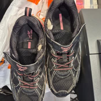 Reebok Çocuk Ayakkabısının Hızlı Yıpranması Ve Değişim Reddi