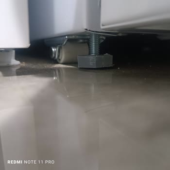 Eksik Ayak Parçası Ve Yetkili Servis Yanıtsızlığı Buzdolabında Çizik Oluşturdu