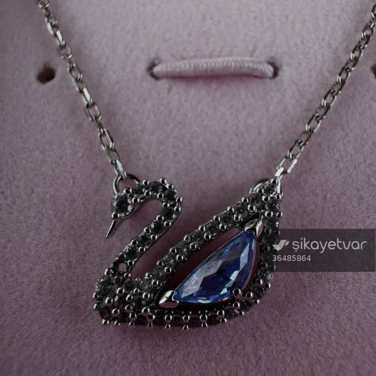 Garanti Kapsamındaki Swarovski Kolye Kırıldı, Şirket Geri Dönüş Yapmadı