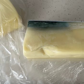 Küflenmiş Kaşar Peyniri İçin Sağlık Endişesi Ve Para İadesi Talebi