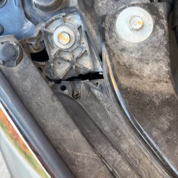 Honda Civic Far Değişimindeki Hatalı İşlem Ve Kaba Servis Tutumu