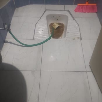 Alanya Belediyesi’nin Acil Kanalizasyon Tıkanıklığına Çözüm Bulamaması