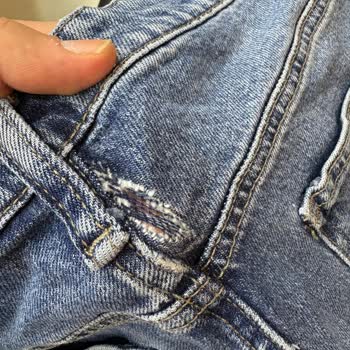 Mavi Mağazasında Pantolon Dikiş Yırtılması Ve İade Reddi