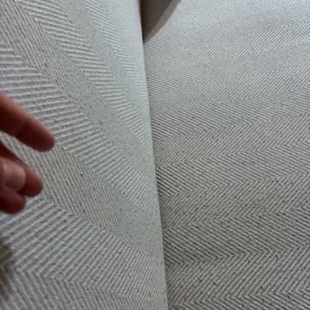 Kusurlu Yatak Örtüsü: Aşırı Tüylenme Ve İade Reddi