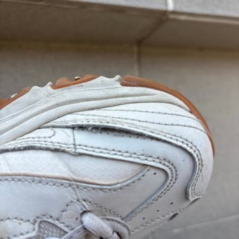 Skechers Kadın Ayakkabısında Erken Yıpranma Ve Dikiş Açılması