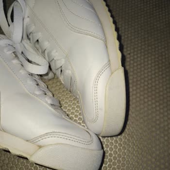 Puma Ayakkabılarda Beyaz Taban Sararması Ve Trendyol İle Markanın Sorumluluk Reddi