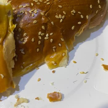 Hakmar Express Ekmek Sandviçte Metal Parçaları Bulundu Sağlık Riski