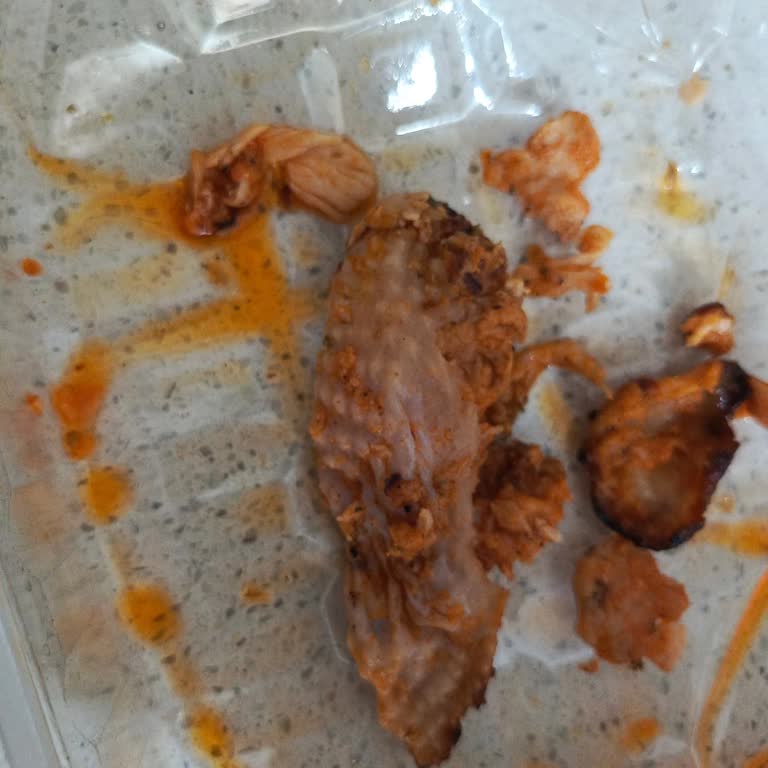 A101’den Aldığım Döner Paketi İçinde Deri Parçası Tespit Edildi