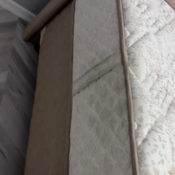 Kirli Yatak Teslim Edildi Ve Şirket Yanıt Vermiyor
