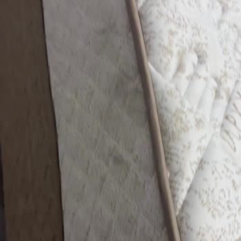 Kirli Yatak Teslim Edildi Ve Şirket Yanıt Vermiyor