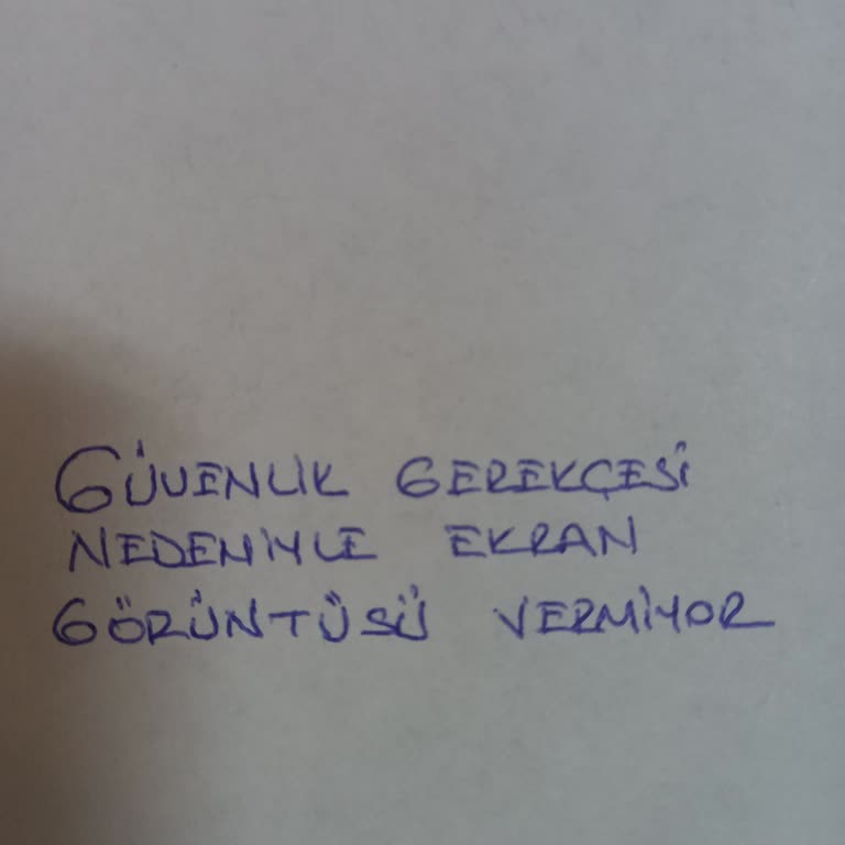 Emekli Müşterinin Zorunlu Kredi Kartı Ücretinin İadesi Talebi