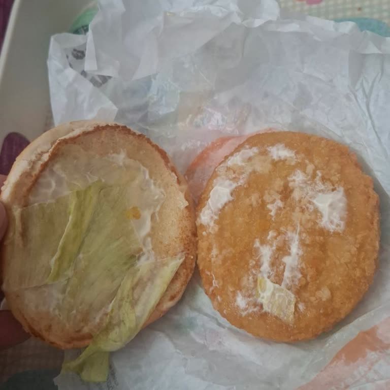 Burger King Şubesinde Not İhmal Edildiği İçin Ücret İadesi Ve Yaptırım Talebi
