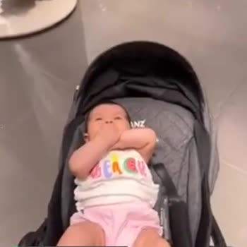Sur Yapı Zara Bebekli Müşterilere Öncelik Tanımıyor, Kurumsallık Sıfır