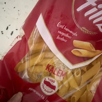 İçinden Böcek Çıkan Ve Son Kullanma Tarihi Geçmiş Makarna Şikayeti