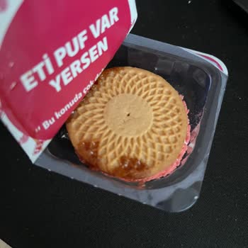 Eti Gıda Daha Paketin Dışından Bile Bozuk Olduğu Görünüyor