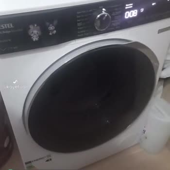 Vestel Çamaşır Makinesi Çamaşır Yırtıyor, Beyazlarda Leke Bırakıyor!