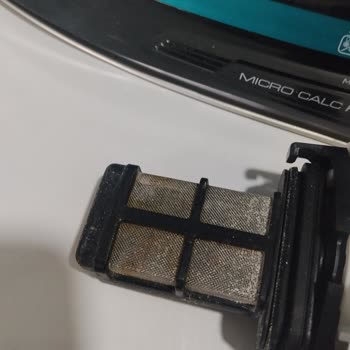 Media Markt'tan Açılmış Kutulu Kullanılmış Ütü Gönderildi