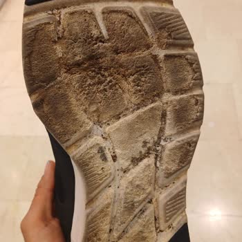 Skechers Ayakkabısının Tabanı Erken Deforme, Üretim Hatası Şikayeti