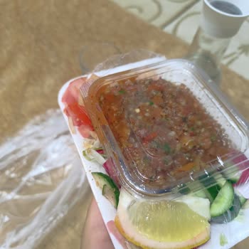 Migros Yemek Hijyenik Olmayan Salata ve Soğuk Ürün Nedeniyle Tam İade Talebi