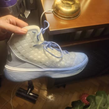 Kısa Sürede Balonlu Tabana Sahip Nike Kobe Protro Ayakkabısının Değişim Ve İade Talebi