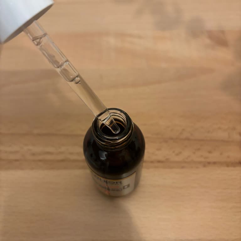 Garnier C Vitamini Serumunda Beyaz Sıvı Ve Ani Kızarıklık