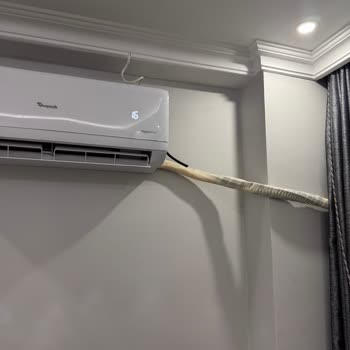 Gecikme Ve Özensiz Klima Montajı: Yanlış Boru Eğimi, Yetersiz Vakum Ve Elektrik Bağlantısı Eksik