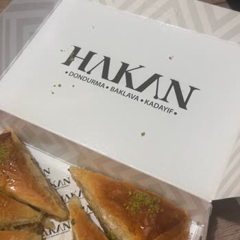 Karaköprü Şubesinde Dondurmanın İçinde Sinek Bulunması