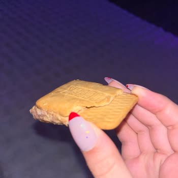 Nogger Sandwich Paketi Çikolata Eksikliği Ürün Hatası Ve Güven Kaybı