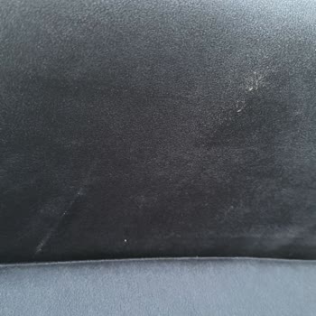 İstikbal Koltuk Takımında İlk Günden Kumaş Atması Ve Renk Solması, Değişim Talebi