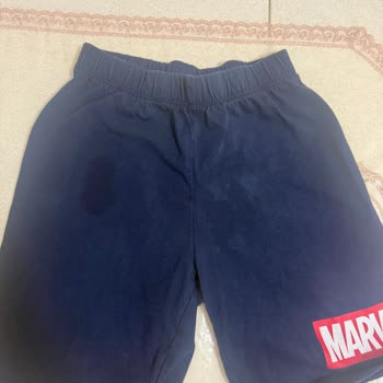 Rossmann’dan Alınan Domol Leke Çıkarıcı Kıyafetleri Yakarak Zarar Verdi