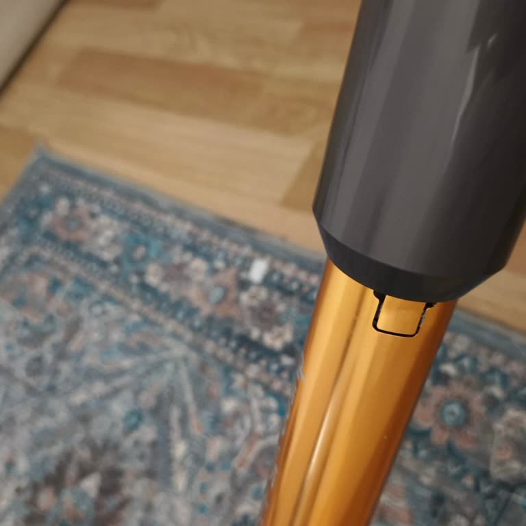 Dyson V15 Süpürge Borusunun Tekrarlayan Arızası Ve Ücretsiz Değişim Talebi