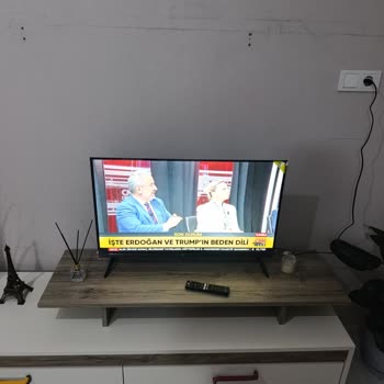 Dijitsu 32 İnç Televizyonda Soluk Görüntü Kalitesi Nedeniyle Değişim Talebi
