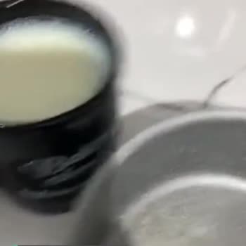 Birşah Kurtlu Süt, Kapağından Pis Şeyler Çıkması