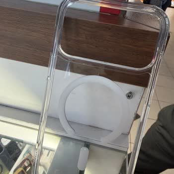 Ayıplı Telefon Kılıfı İçin Bedel İadesi Reddedildi Ve Personel Saygısız Davrandı