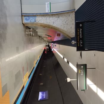 Hacıosman Metro Ekran Saatleri Gerçek Kalkış Zamanıyla Uyuşmuyor
