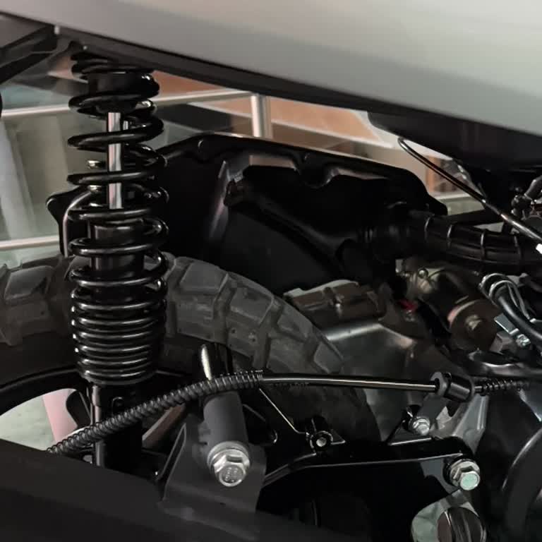 Garanti Kapsamındaki Musatti 50X Motosiklette Sis Farı Ve Arka Çamurluk Arızaları Çözülmedi