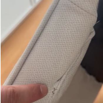 Enza Home’dan Gelen Hasarlı Koltuk Takımına Acil Ücretsiz Tamir Talebi